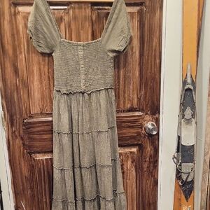 Vintage Olive Green Maxi Dress